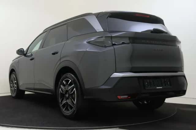 Peugeot 5008 (2025) thumbnail 4