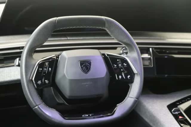 Peugeot 5008 (2025) thumbnail 6