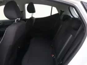 Hyundai i10 (2023) thumbnail 12