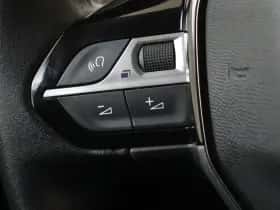 Peugeot 208 (2021) thumbnail 22