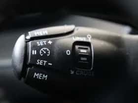 Peugeot 208 (2021) thumbnail 24