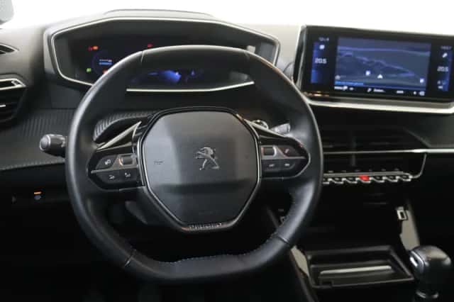 Peugeot 208 (2021) thumbnail 6
