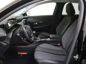 Peugeot 208 (2021) thumbnail 10