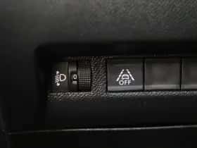 Peugeot 208 (2023) thumbnail 24