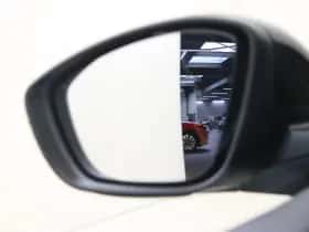 Peugeot 208 (2023) thumbnail 25