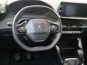 Peugeot 208 (2023) thumbnail 6