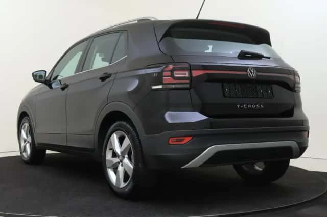 Volkswagen T-Cross (2023) thumbnail 4