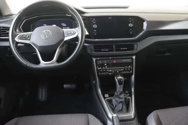 Volkswagen T-Cross (2023) thumbnail 5