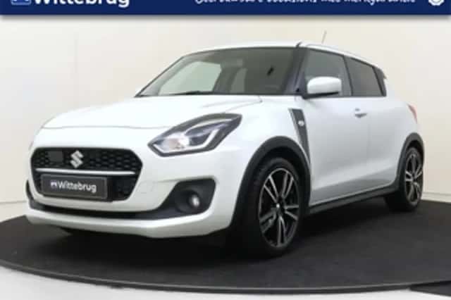 Suzuki Swift (2021) thumbnail 1
