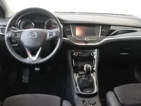 Opel Astra (2021) thumbnail 5