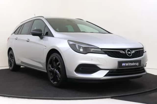 Opel Astra (2021) thumbnail 3