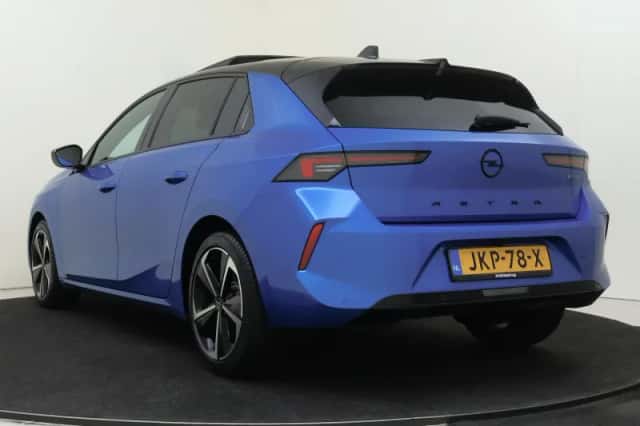 Opel Astra (2025) thumbnail 4