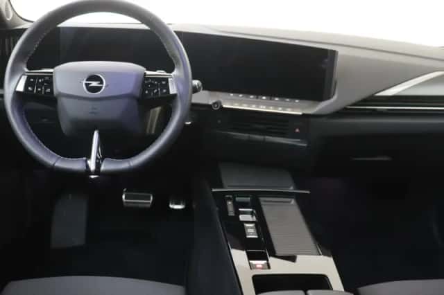 Opel Astra (2025) thumbnail 6