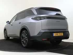Peugeot 5008 (2025) thumbnail 4