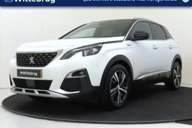 Peugeot 3008 (2018) thumbnail 1
