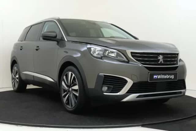 Peugeot 5008 (2020) thumbnail 2