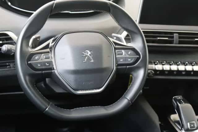 Peugeot 5008 (2020) thumbnail 6