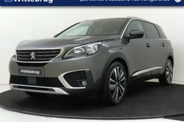 Peugeot 5008 (2020) thumbnail 1