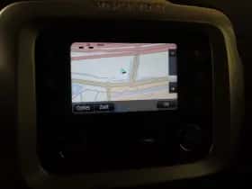 Jeep Renegade (2015) thumbnail 14