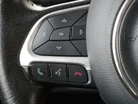 Jeep Renegade (2015) thumbnail 20