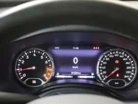 Jeep Renegade (2015) thumbnail 7