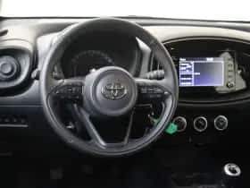 Toyota Aygo (2023) thumbnail 6