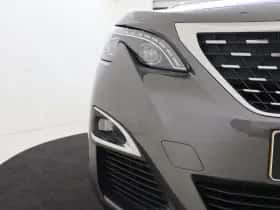 Peugeot 3008 (2018) thumbnail 13