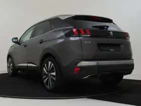 Peugeot 3008 (2018) thumbnail 4
