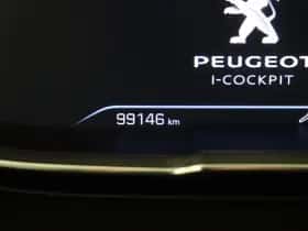 Peugeot 3008 (2018) thumbnail 8