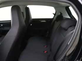 Volkswagen Up! (2023) thumbnail 12