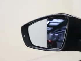 Volkswagen Up! (2023) thumbnail 22