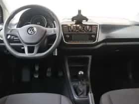 Volkswagen Up! (2023) thumbnail 5
