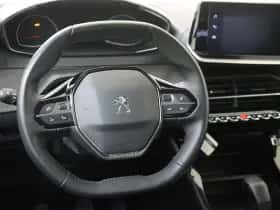 Peugeot 208 (2023) thumbnail 6