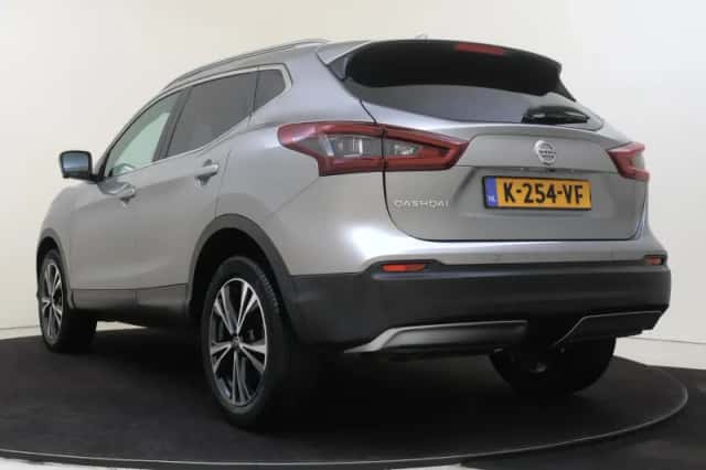 Nissan Qashqai (2021) thumbnail 4