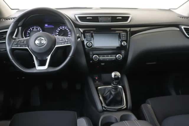 Nissan Qashqai (2021) thumbnail 5