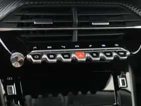 Peugeot e-2008 (2021) thumbnail 27