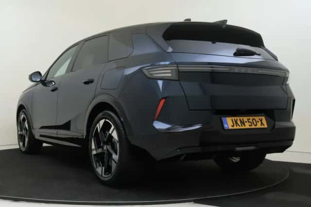 Opel Grandland (2025) thumbnail 4