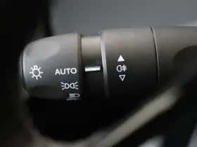 Peugeot e-2008 (2025) thumbnail 31