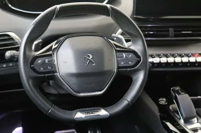 Peugeot 3008 (2022) thumbnail 6