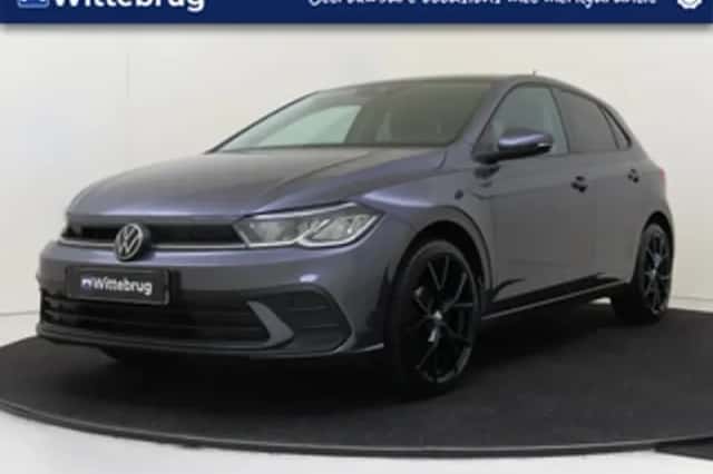 Volkswagen Polo (2022) thumbnail 1