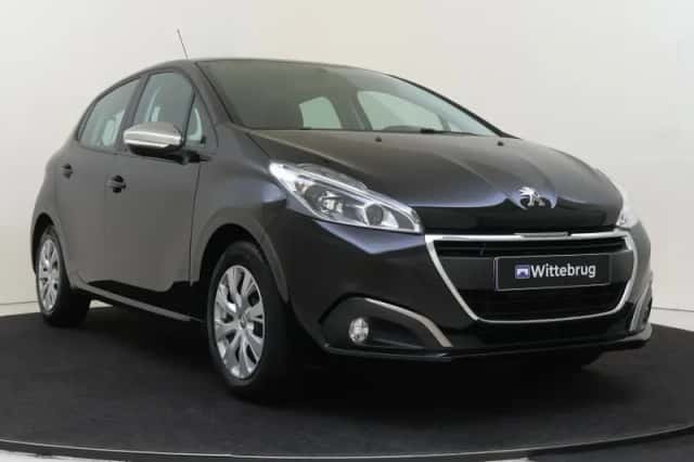Peugeot 208 (2016) thumbnail 3