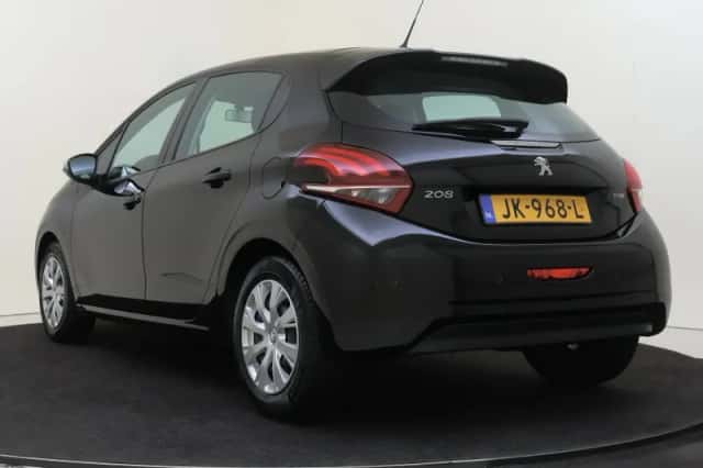 Peugeot 208 (2016) thumbnail 4