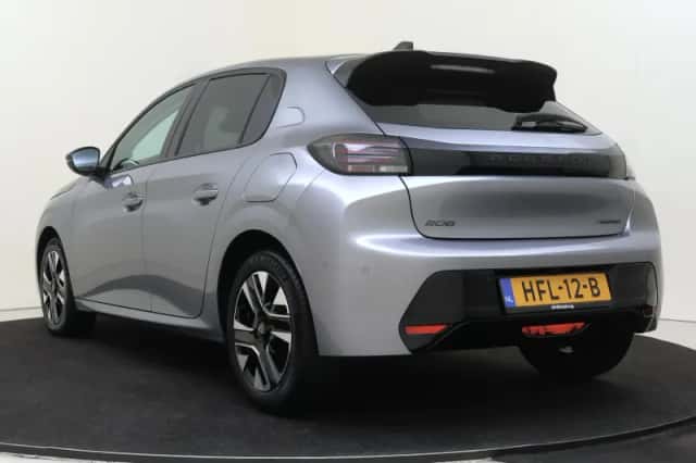 Peugeot 208 (2025) thumbnail 4
