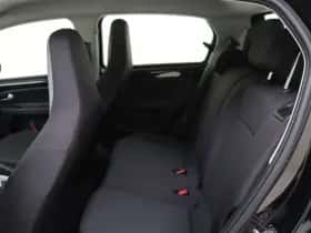 Volkswagen Up! (2023) thumbnail 12