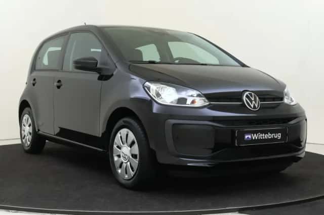 Volkswagen Up! (2023) thumbnail 3