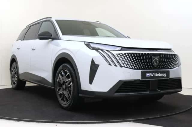 Peugeot 5008 (2025) thumbnail 3