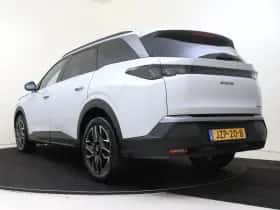 Peugeot 5008 (2025) thumbnail 4