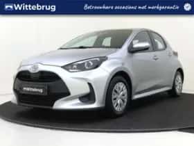 Toyota Yaris (2023) thumbnail 1