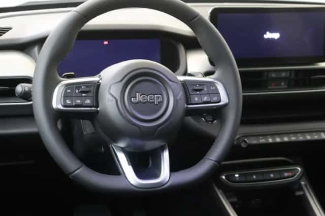 Jeep Avenger (2025) thumbnail 6