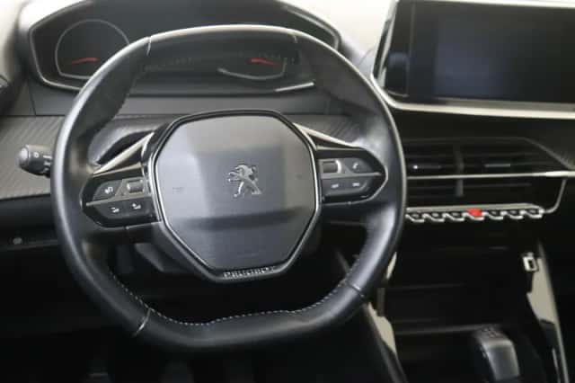Peugeot 208 (2021) thumbnail 6